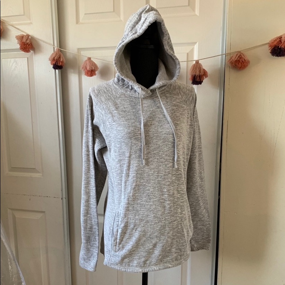 LEGEND HOODIE  SWEATER